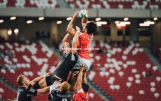 米兰体育APP-詹姆斯称赞里夫斯健康回归，上赛季脚趾伤势已痊愈